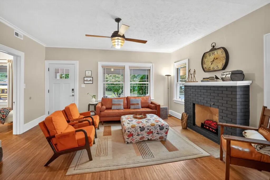 The Cherry St House Springfield MO Living Room