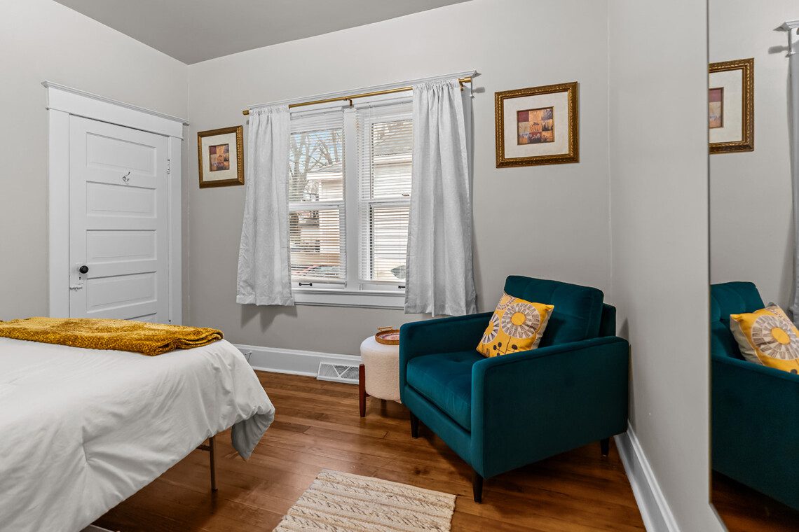 cairo st bungalow bedroom sitting area door